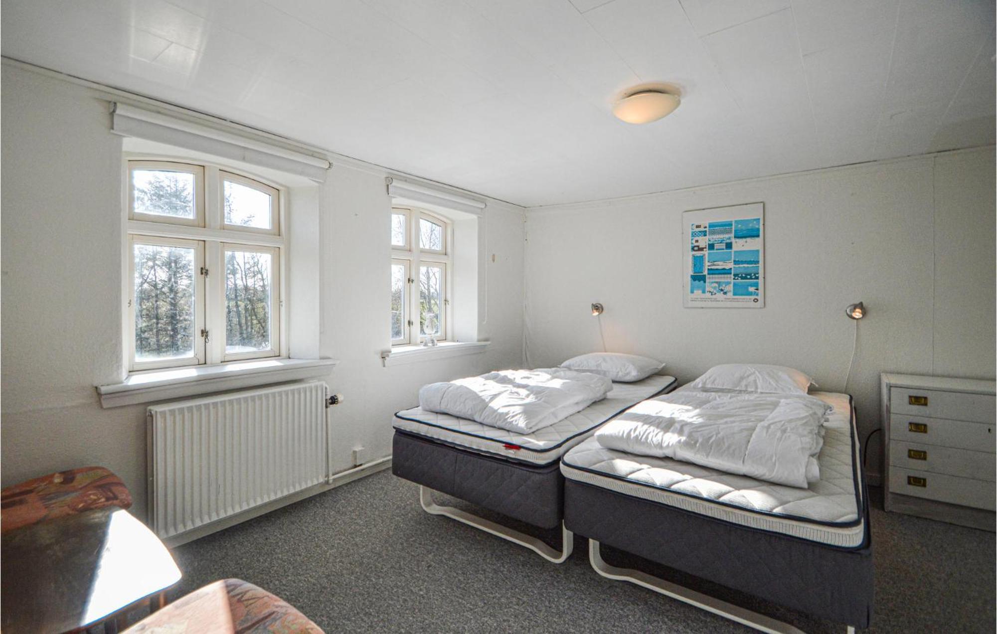 Awesome Home In Bredebro With Kitchen Ballum Exterior foto