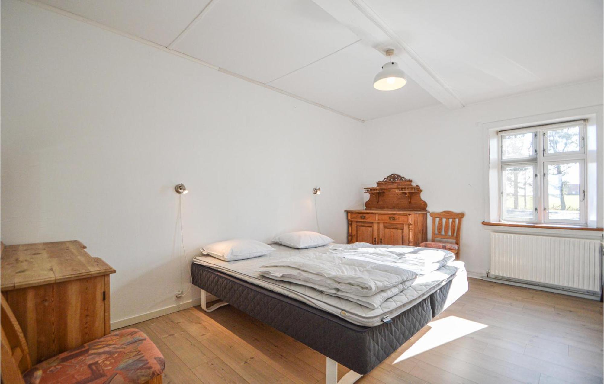 Awesome Home In Bredebro With Kitchen Ballum Exterior foto